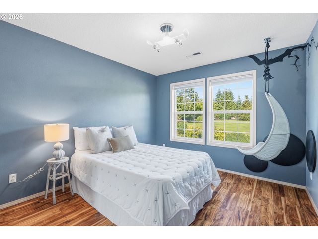 34602 Ne 49TH Pl, La Center, WA 98629