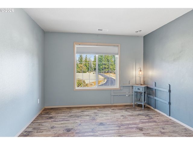 34602 Ne 49TH Pl, La Center, WA 98629