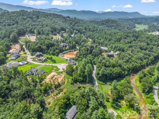 50 Erin Glen Court, Fairview, NC 28730
