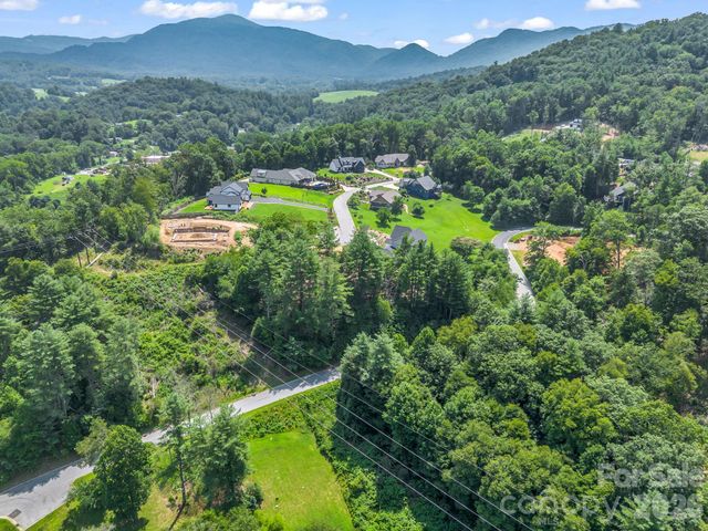 50 Erin Glen Court, Fairview, NC 28730