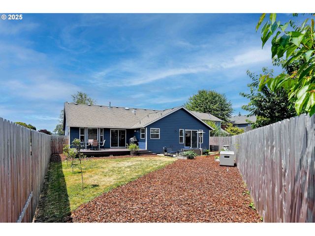 4870 Dorrance Loop Ne, Salem, OR 97305