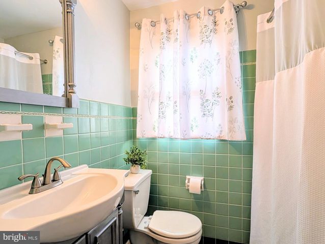 568 MICHELL ST, Ridley Park, PA 19078