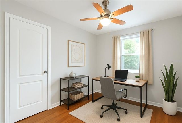 1426 Thunderwood SW Lane, Mableton, GA 30126