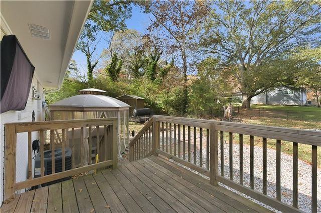 1426 Thunderwood SW Lane, Mableton, GA 30126