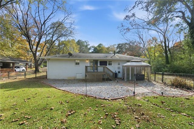 1426 Thunderwood SW Lane, Mableton, GA 30126