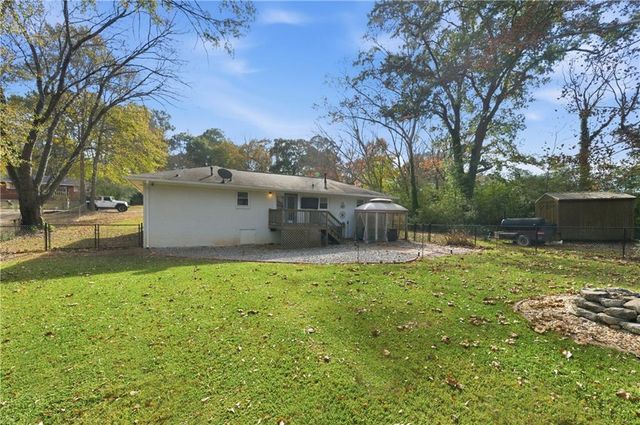 1426 Thunderwood SW Lane, Mableton, GA 30126