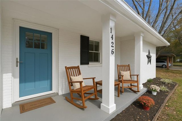 1426 Thunderwood SW Lane, Mableton, GA 30126