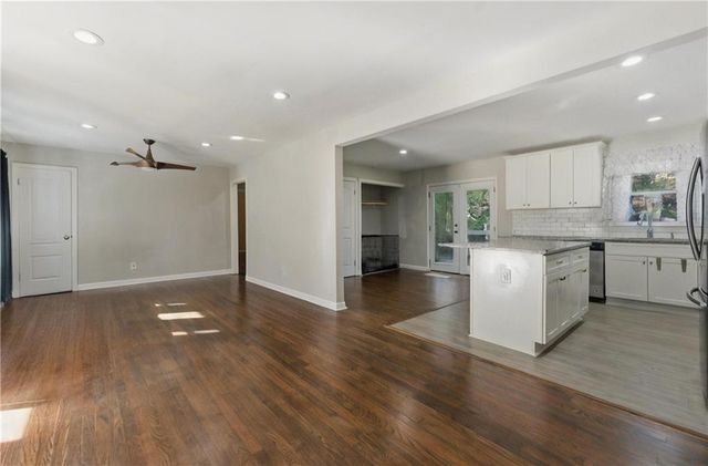 1426 Thunderwood SW Lane, Mableton, GA 30126