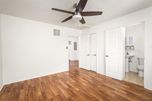 3910 Dallas Street 3, Houston, TX 77023