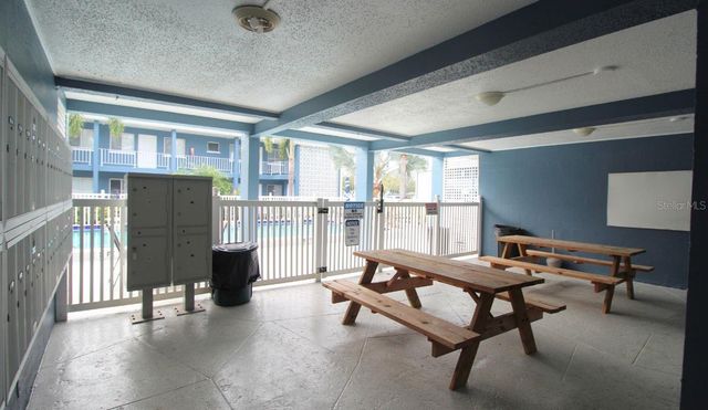 3001 BEE RIDGE ROAD 201, Sarasota, FL 34239