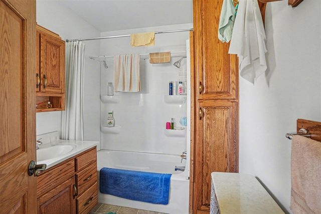 08079 46th Street, Bloomingdale, MI 49026