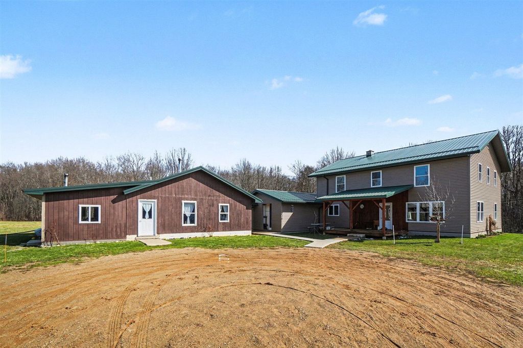 08079 46th Street, Bloomingdale, MI 49026