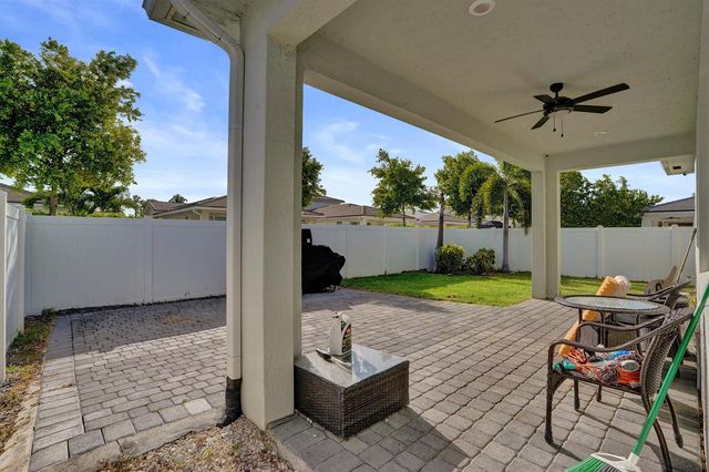 4147 ROSA Drive, Deerfield Beach, FL 33064