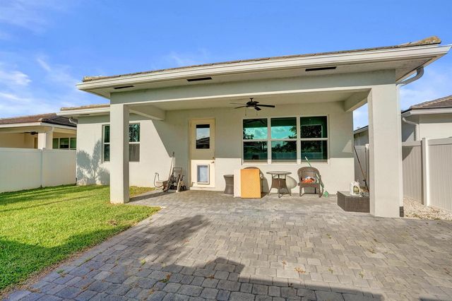 4147 ROSA Drive, Deerfield Beach, FL 33064