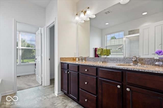 6406 Concord Drive, Zionsville, IN 46077