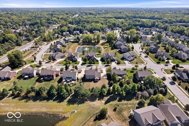 6406 Concord Drive, Zionsville, IN 46077