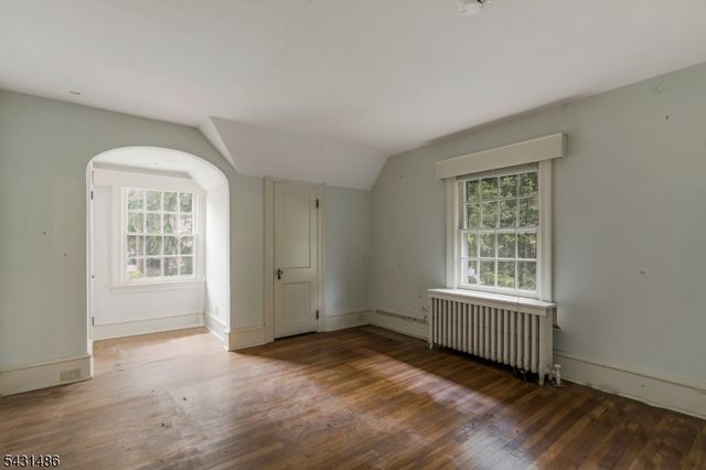 3 Shelbourne Ave, Trenton City, NJ 08618