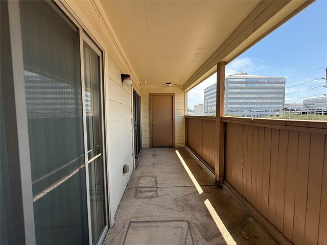 8415 Hearth Dr 36, Houston, TX 77054