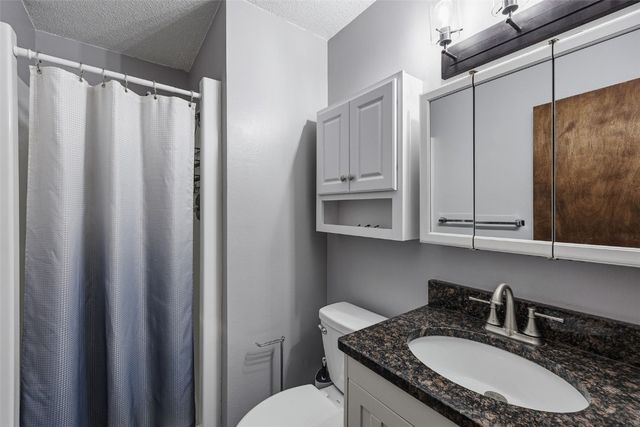 2570 Clark Avenue, Marion, IA 52302