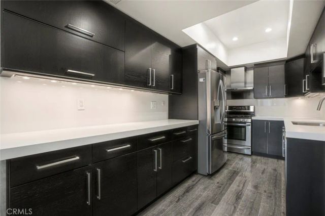 234 N Kenwood St., Glendale, CA 91206