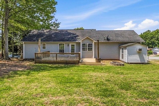 312 Carmichael Court, Boiling Springs, SC 29316