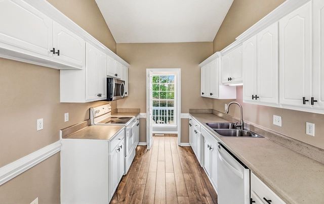312 Carmichael Court, Boiling Springs, SC 29316
