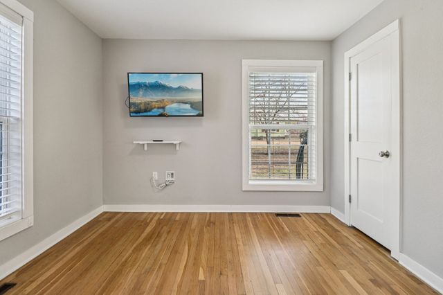 217 Pine Street, Aledo, TX 76008