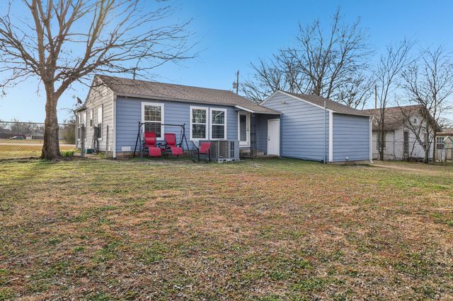 217 Pine Street, Aledo, TX 76008