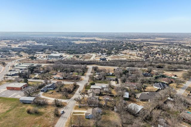 217 Pine Street, Aledo, TX 76008