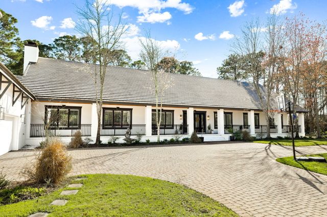 410 Windjammer Court, Destin, FL 32541