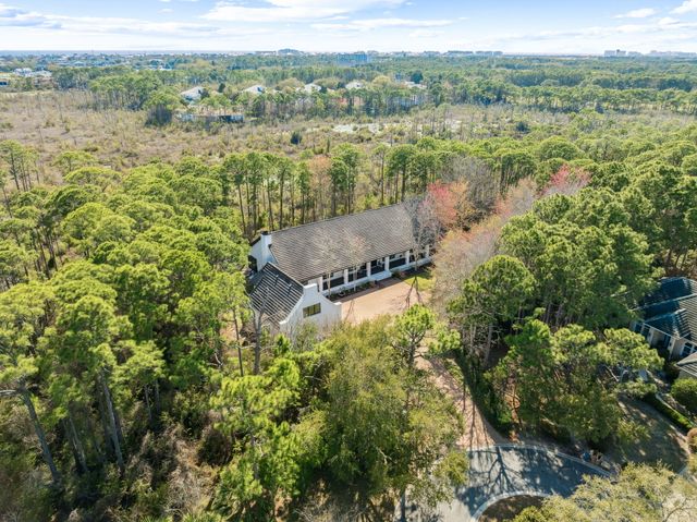 410 Windjammer Court, Destin, FL 32541