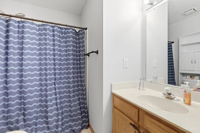 3903 Pebble Creek Ln, Batavia Twp, OH 45102