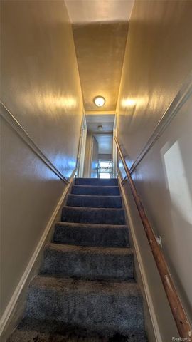 6713 Mcguire Street, Taylor, MI 48180