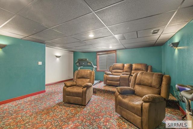 6644 S Ensenada Circle, Idaho Falls, ID 83406