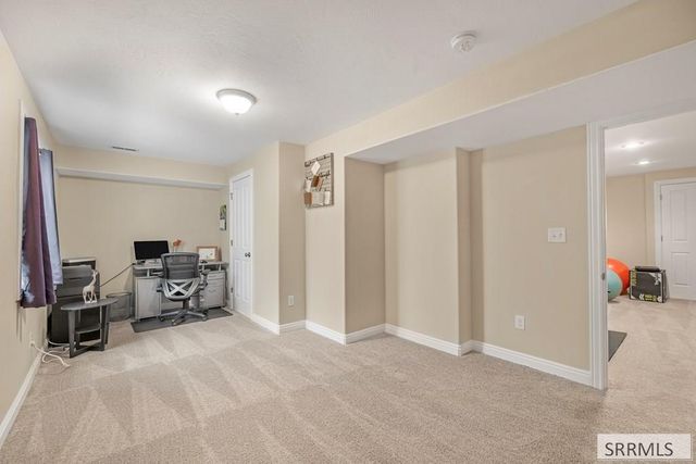 6644 S Ensenada Circle, Idaho Falls, ID 83406