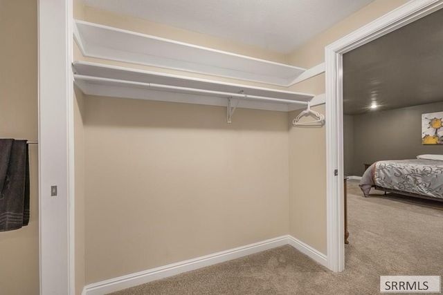 6644 S Ensenada Circle, Idaho Falls, ID 83406