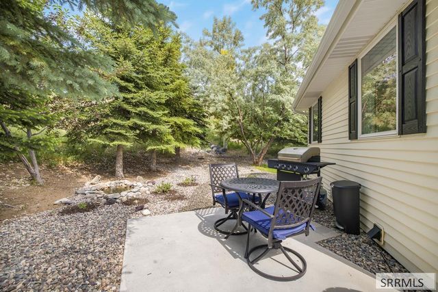 6644 S Ensenada Circle, Idaho Falls, ID 83406