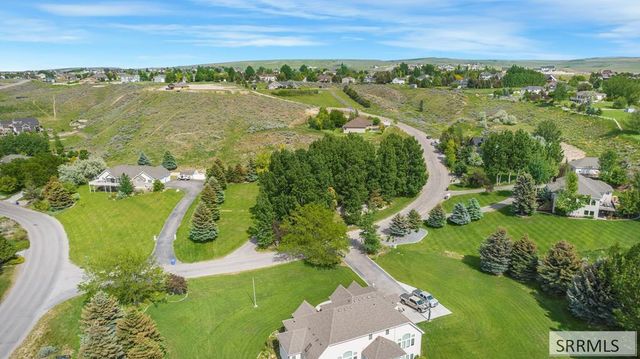 6644 S Ensenada Circle, Idaho Falls, ID 83406