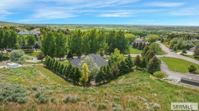 6644 S Ensenada Circle, Idaho Falls, ID 83406