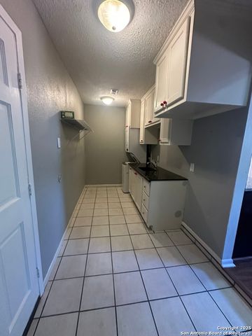 4315 Hoeneke, Kirby, TX 78219