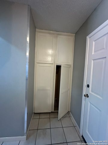 4315 Hoeneke, Kirby, TX 78219