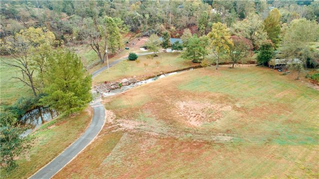 19372 Old Highway 68, Siloam Springs, AR 72761