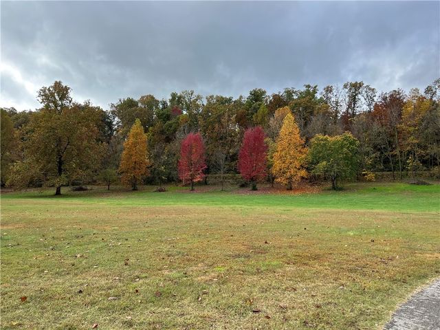 19372 Old Highway 68, Siloam Springs, AR 72761