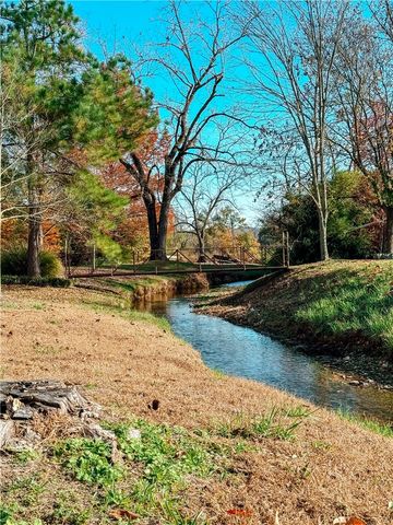 19372 Old Highway 68, Siloam Springs, AR 72761