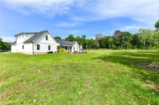 7900 Pate Drive, Oak Ridge, NC 27310