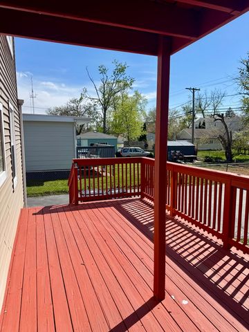 2432 S 13TH Avenue, Broadview, IL 60155