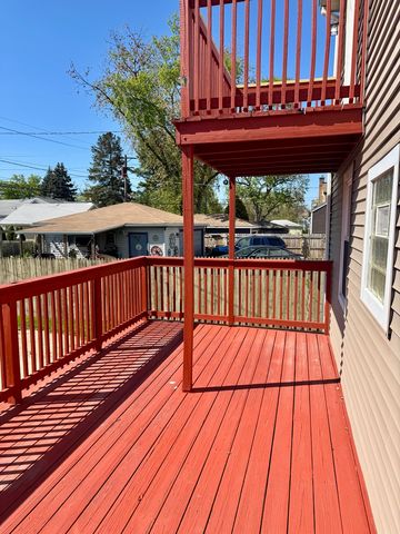 2432 S 13TH Avenue, Broadview, IL 60155