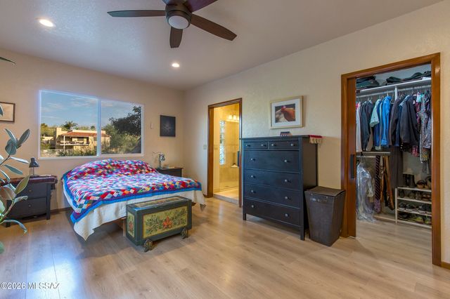 5066 N Placita Cholula, Tucson, AZ 85718
