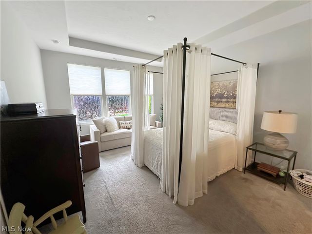 502 Arbor Lane, Copley, OH 44321