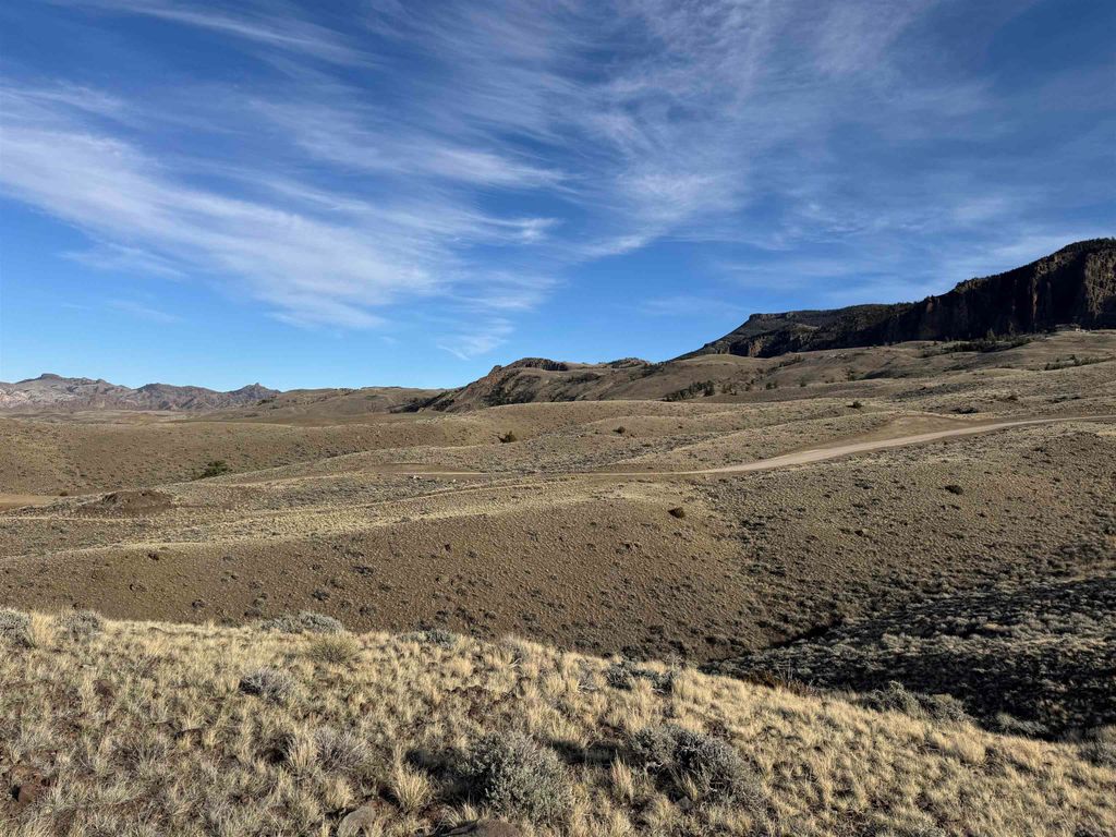 TBD Hawk Dr, Wapiti, WY 82450 photo 2
